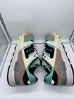 Size 10.5 Men’s - Saucony Courageous