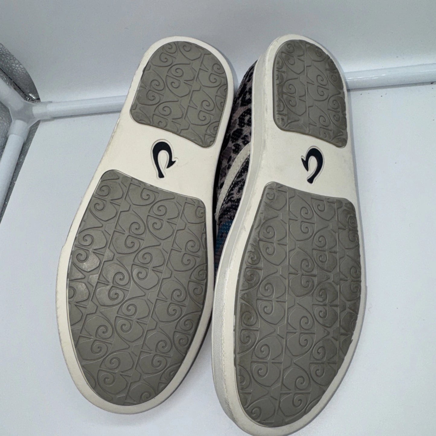 Women’s 6.5 Olukai Pehuea Slip One