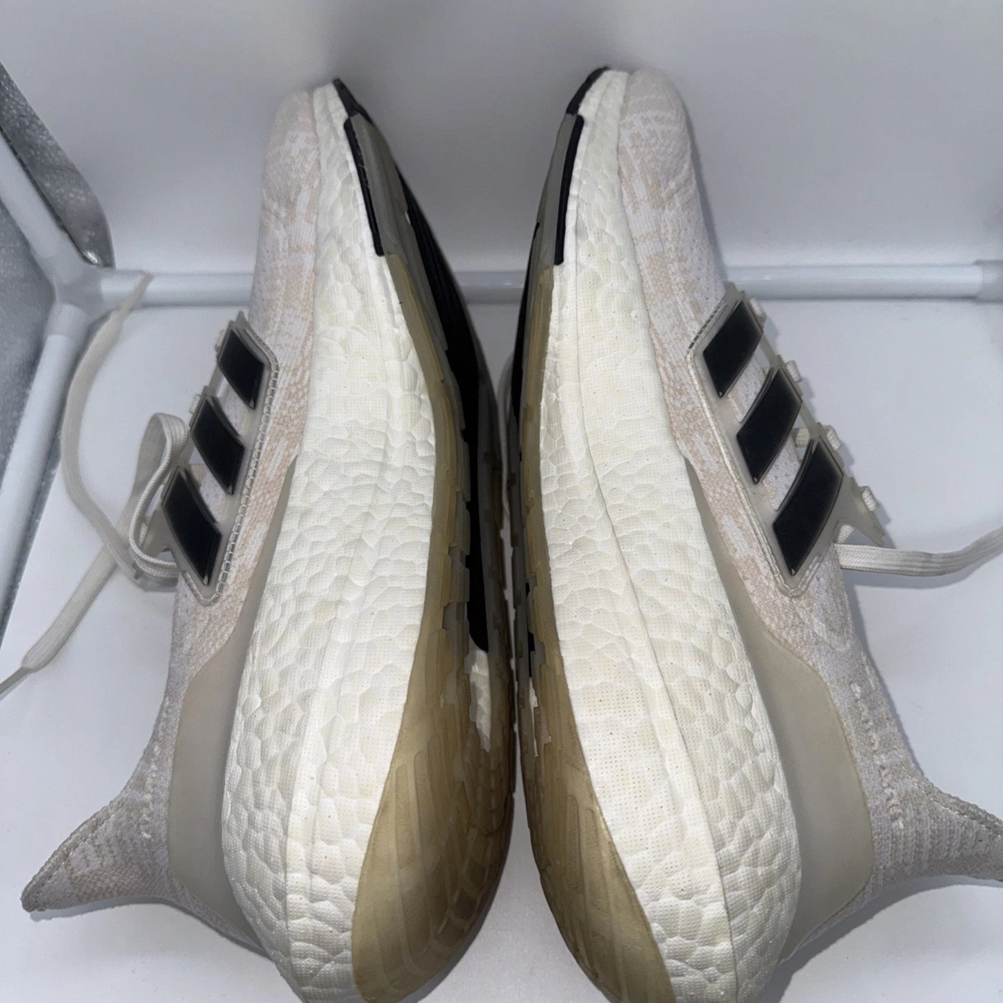 Men’s 10.5 Adidas Ultra Boost 21