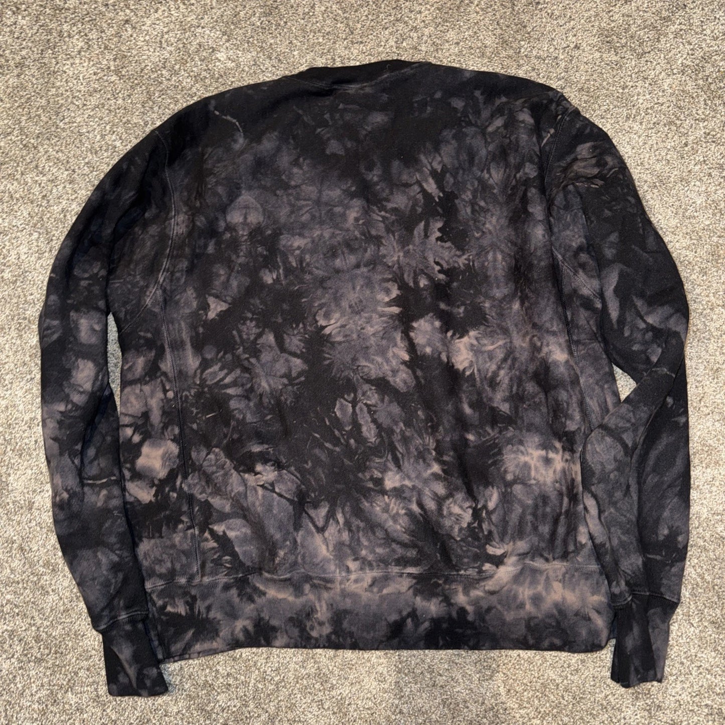 Women’s Large Champion Crew neck Sweatshirt