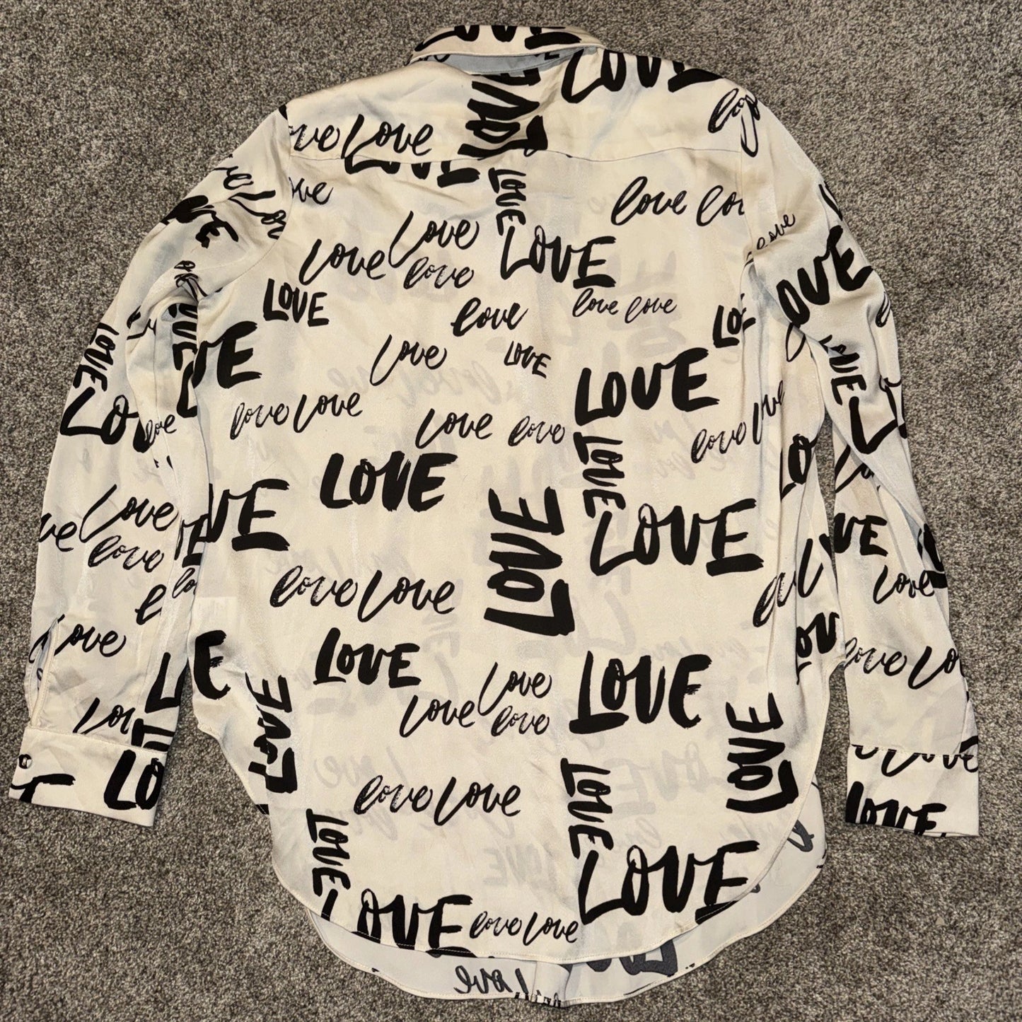 Women’s Medium Brave + True Love Graffiti Blouse