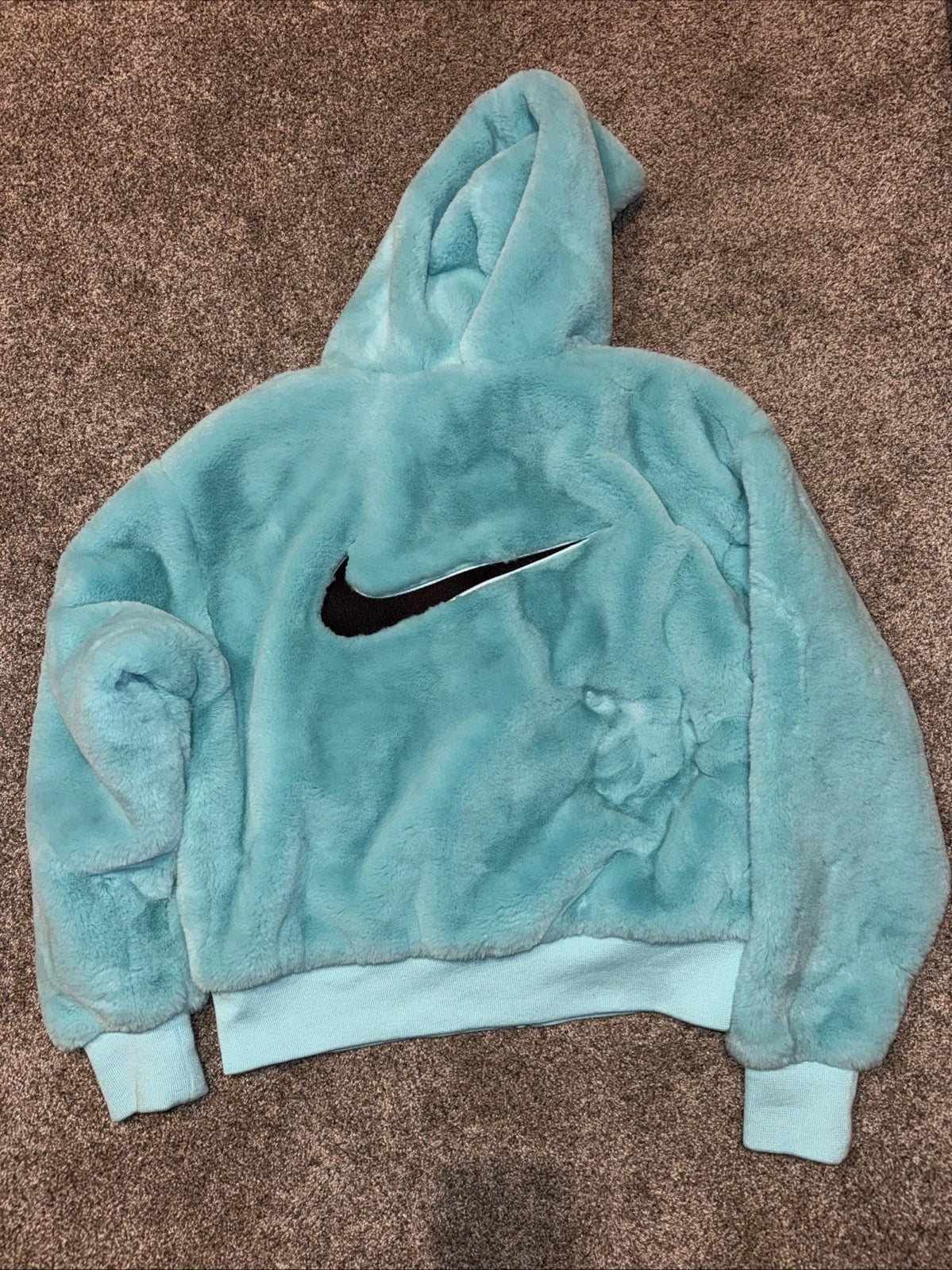 Women’s Medium Nike Sportswear Essentials Faux Fur Jacket Copa Blue