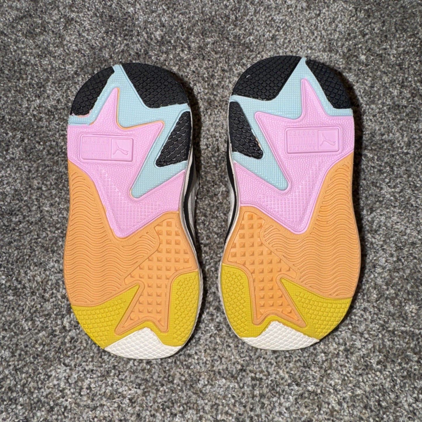 Puma RS-X Squishmallows Cam Size 7C