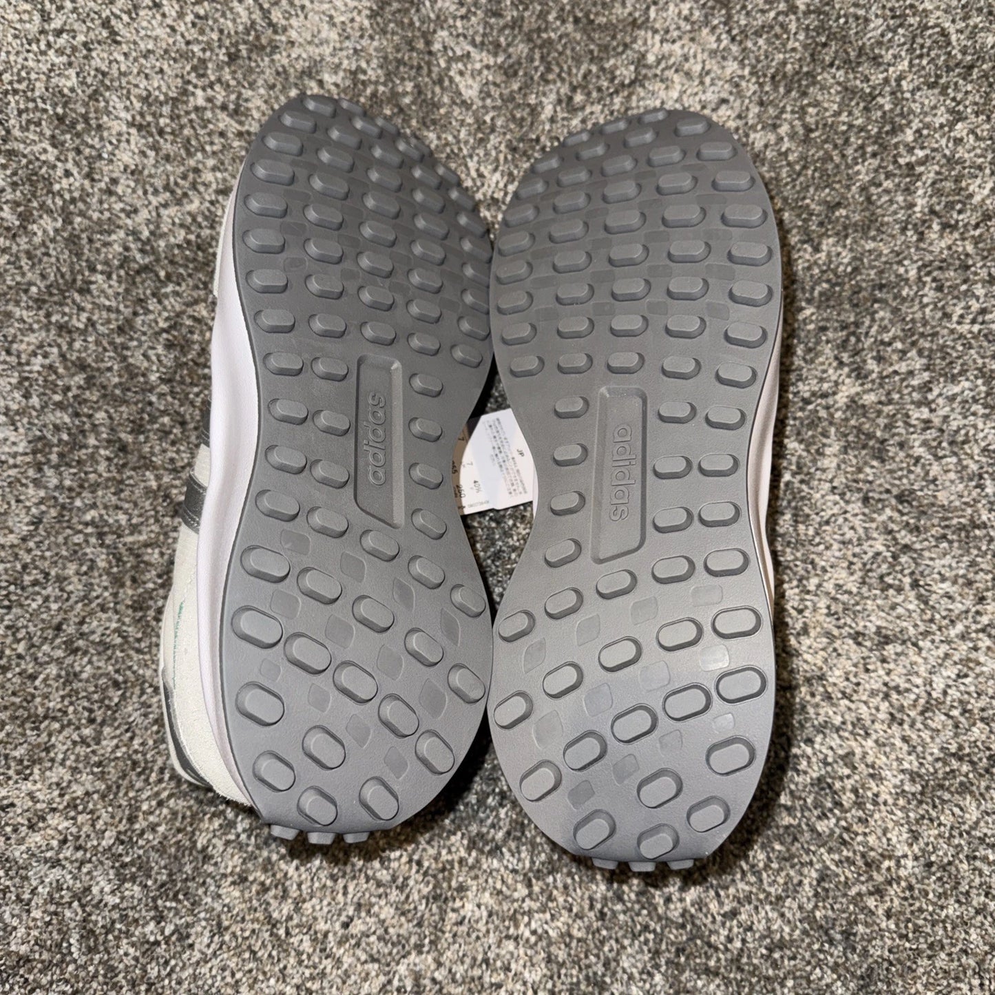 Adidas Run 70s Women’s Size 8.5