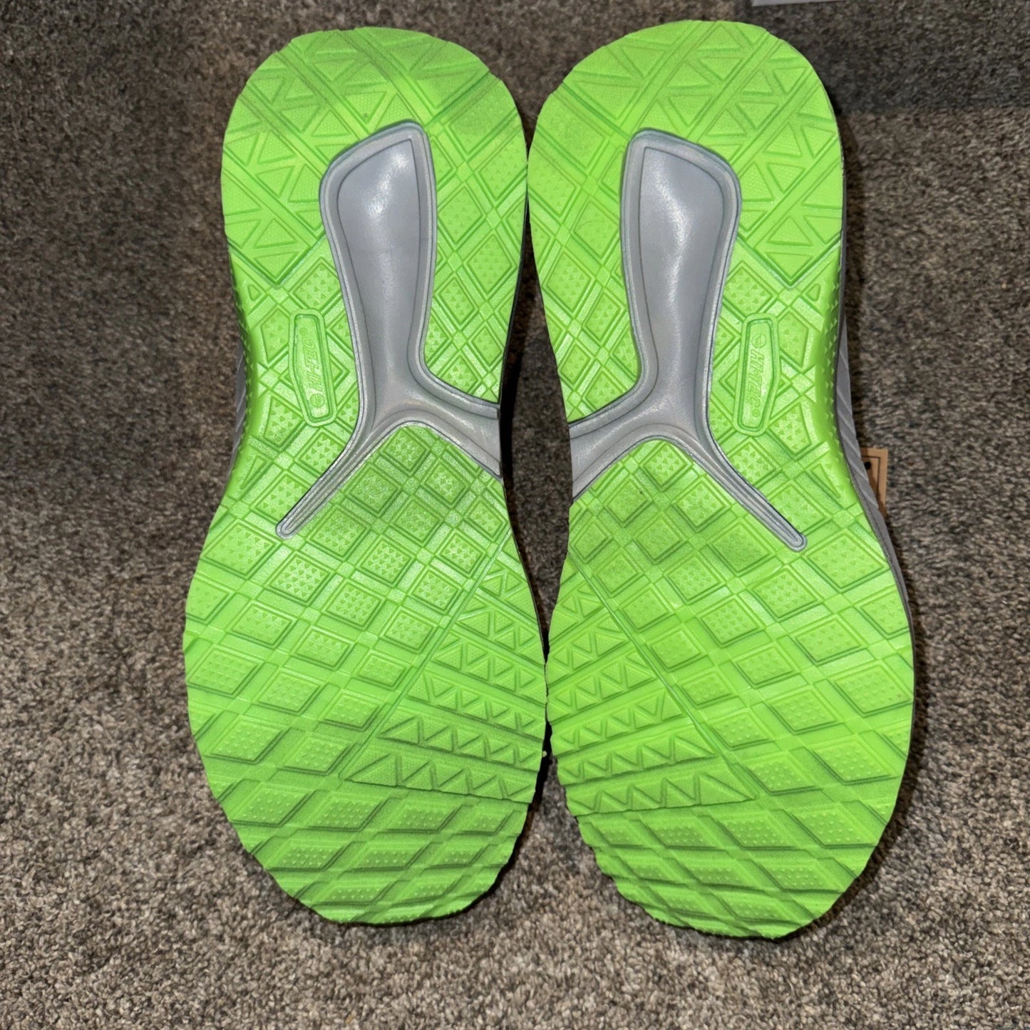 Size 8.5 Men’s- Hi-Tec Demolisher Low Green