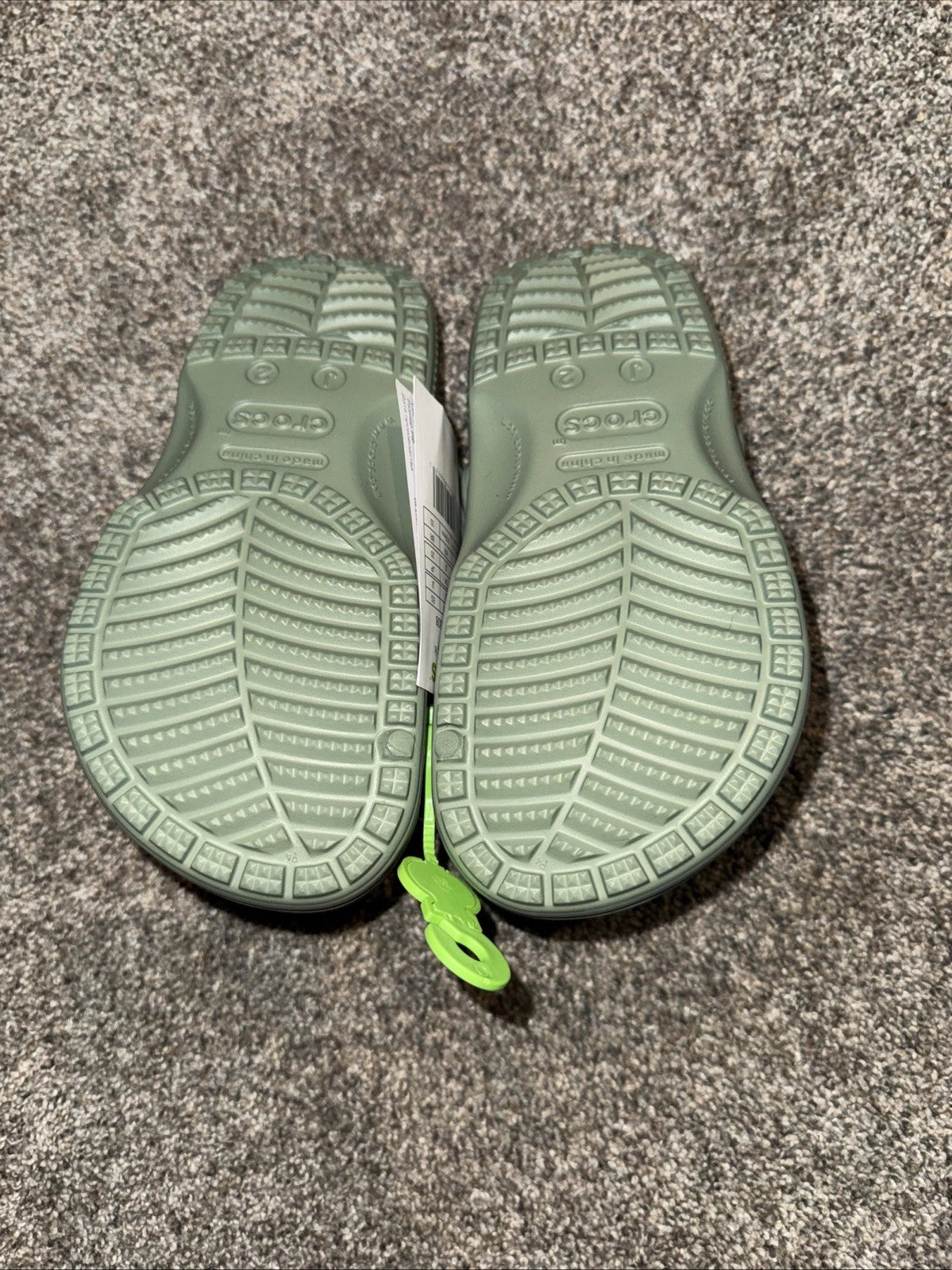 Kids Size 2 Crocs Classic