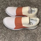APL  Athletic Propulsion Labs Women’s Techloom Bliss Size 7.5