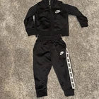 Boys Nike Set Black Size 12 Month