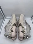 Size 9.5 Men’s- Saucony Grid NXT