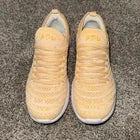 APL  Athletic Propulsion Labs Women’s Techloom Wave Size 5.5