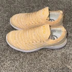 APL  Athletic Propulsion Labs Women’s Techloom Wave Size 5.5