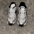 New Balance 740 Bungee Lace Kids Size 2.5