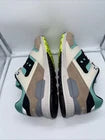 Size 10.5 Men’s - Saucony Courageous