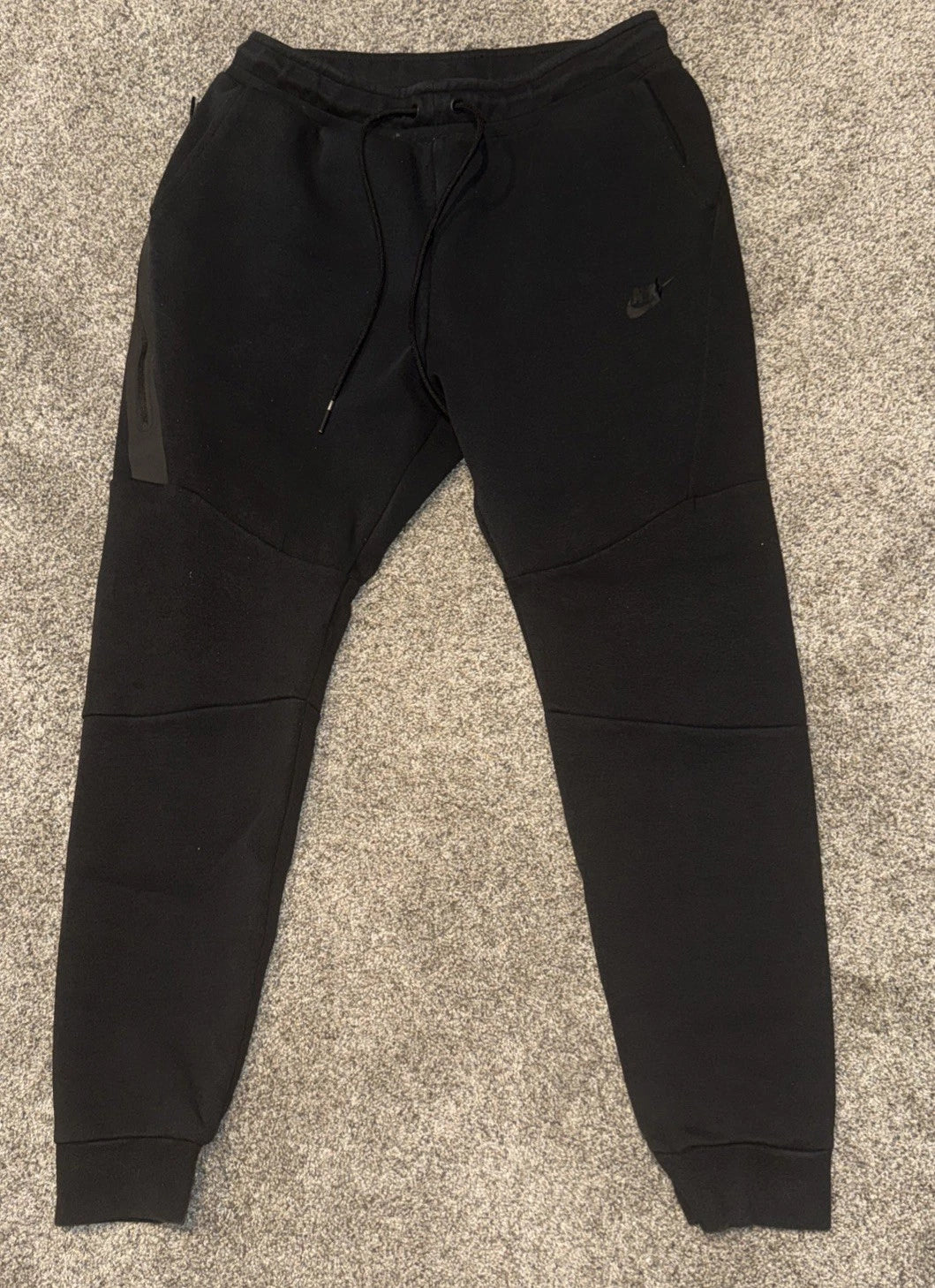 Men’s Medium- Nike Sweatpants Black