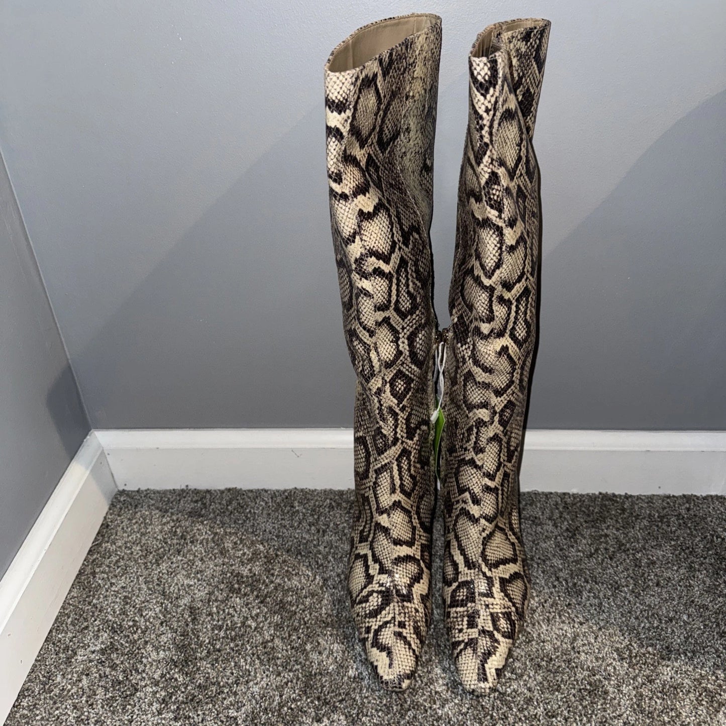 Women’s 7.5- Sam Edelman Boots