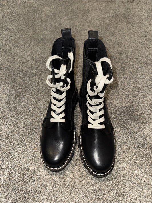 Women’s Size 6.5 Combat Boots- Black