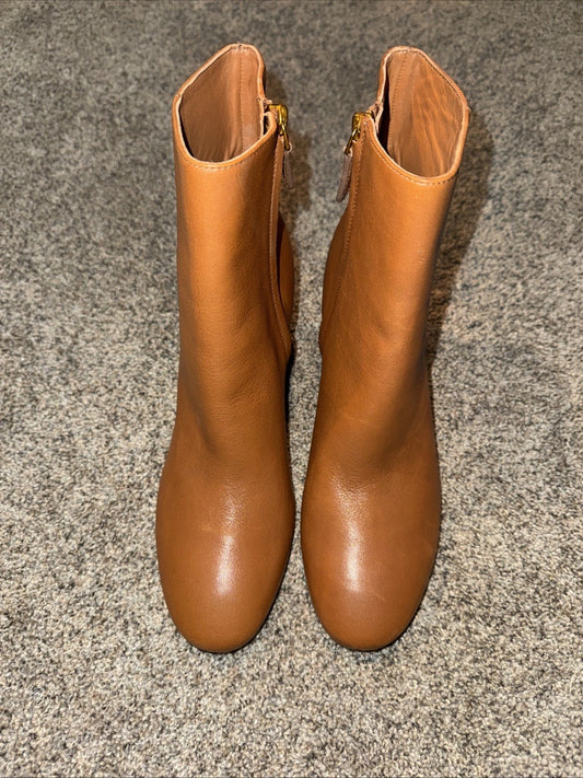 10.5 Women’s Tory Burch Boots