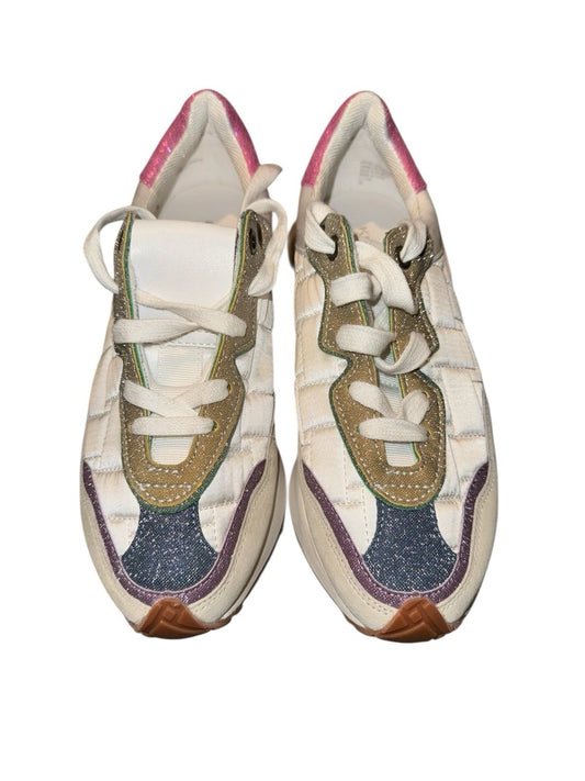 Women’s Size 6- Kurt Geiger Sneakers