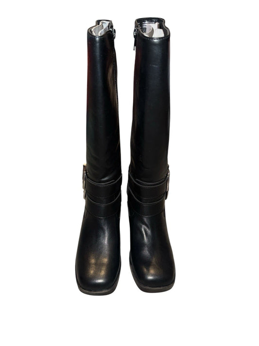 Women’s Size 6 - Wild Pair Boots Black