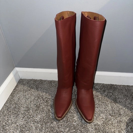 Women’s Size 7 Dingo Red Buckle Boots