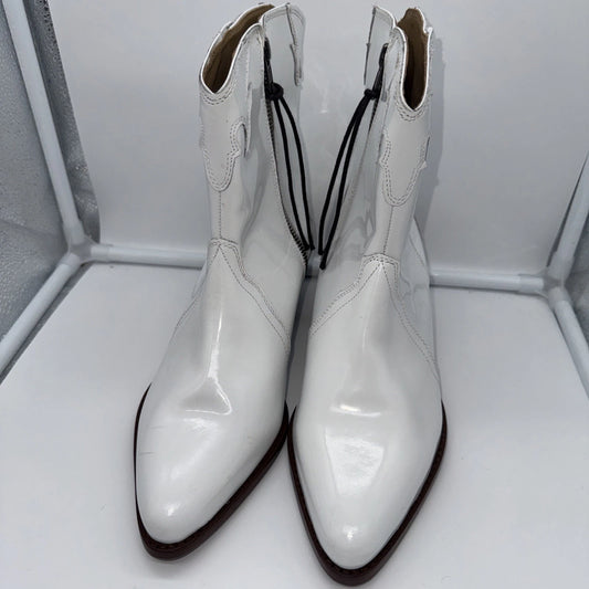 Size 9 Women’s Free People New Frontier Cowboy Boot