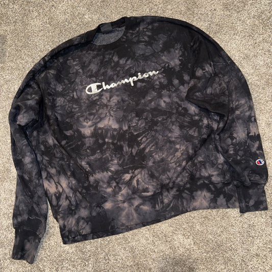 Women’s Large Champion Crew neck Sweatshirt
