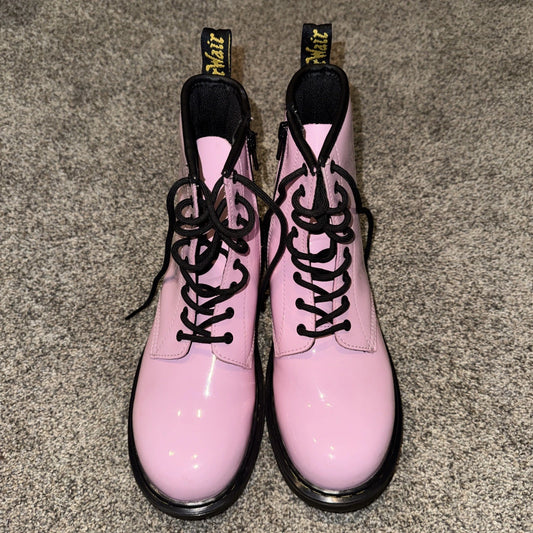 Size 5 Women’s Dr. Martens Patent Leather Lace Up Boots Pink