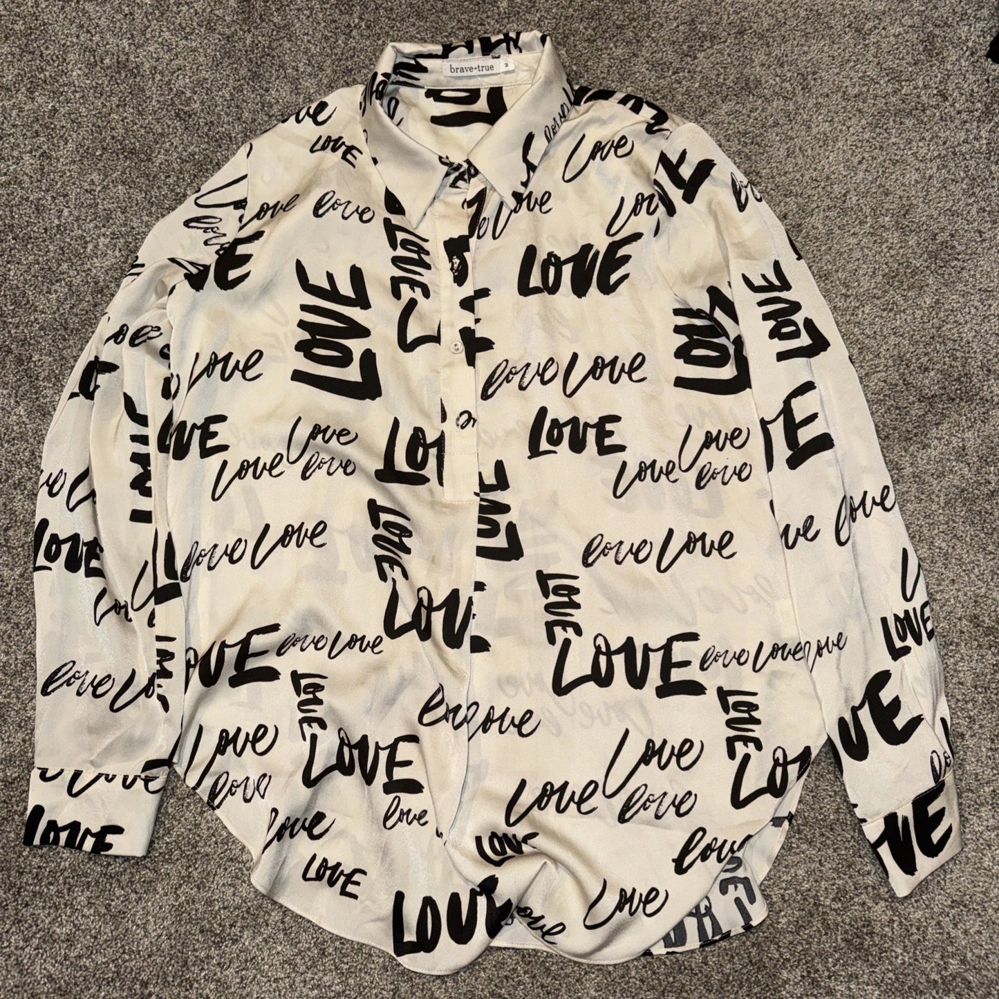Women’s Medium Brave + True Love Graffiti Blouse