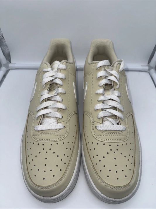 Size 11 Men’s Nike Court Vision Lo
