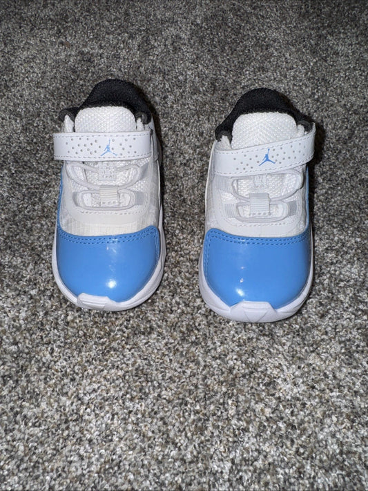 Jordan 11 CMFT Low (TD) University Blue Size 4C