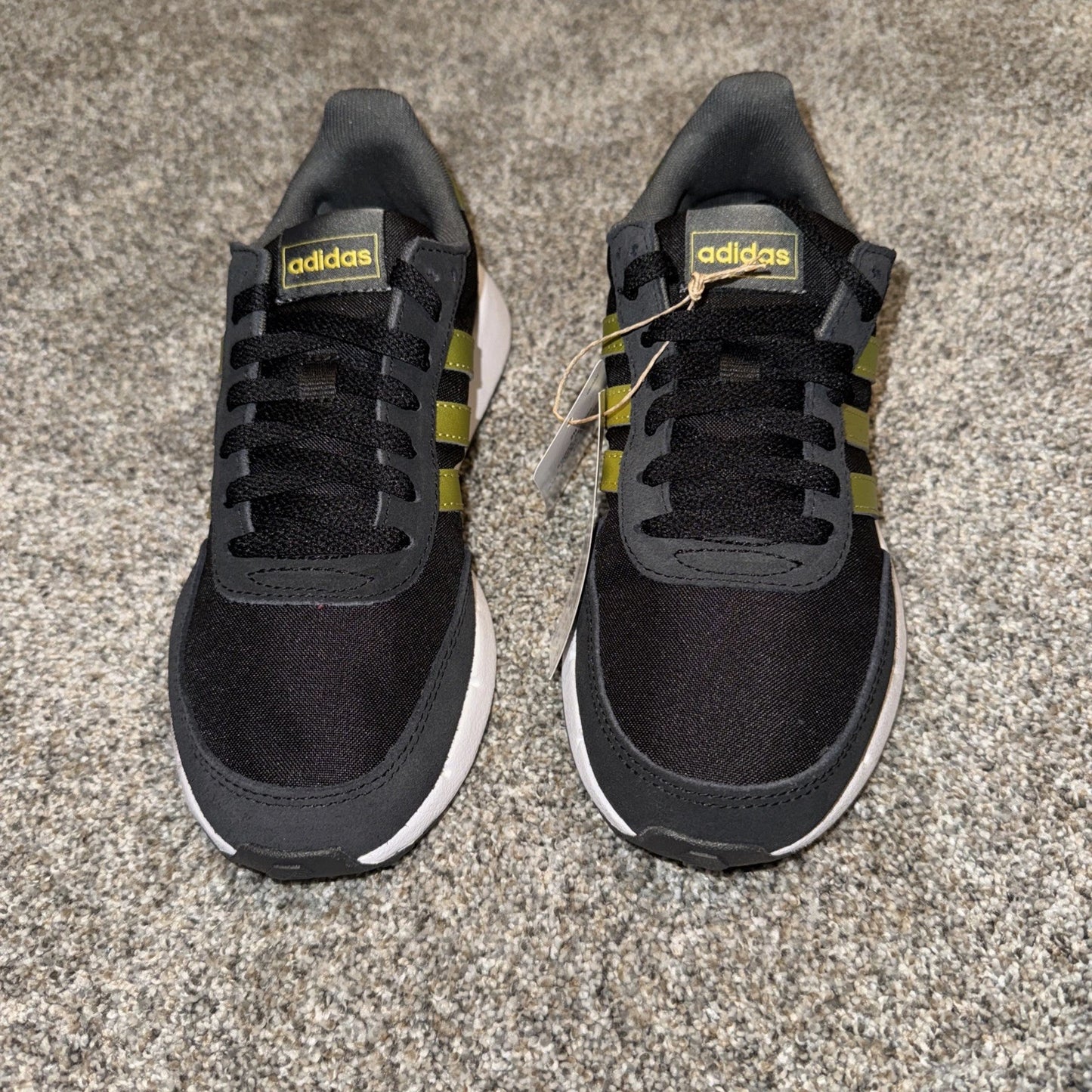 Adidas Run 60s 2.0 Size 6Y