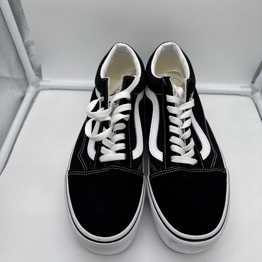 Size 9.5 Men’s Vans Old Skool Platform Black