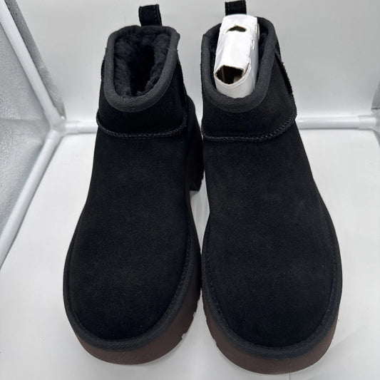 Size 8 Women’s UGG Classic Ultra Mini New Heights Boots Black
