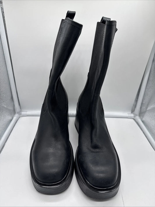 Size 40 Steve Madden Boots Black- Women’s