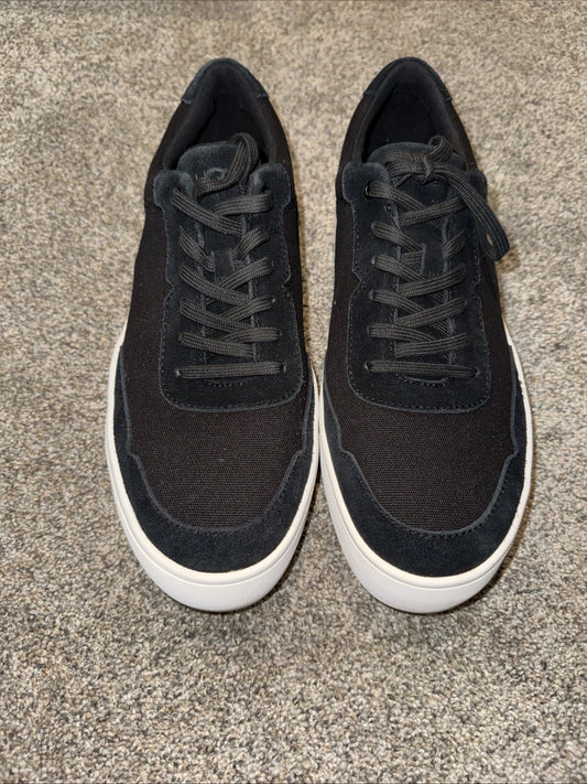 Size 11 Men’s UGG Pearson Low Sneaker Black