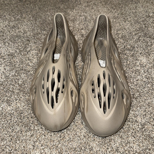 Size 9  Men’s -adidas Yeezy Foam Runner Stone Sage