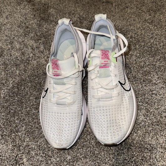 Size 8.5 Women’s- Nike Interact Run