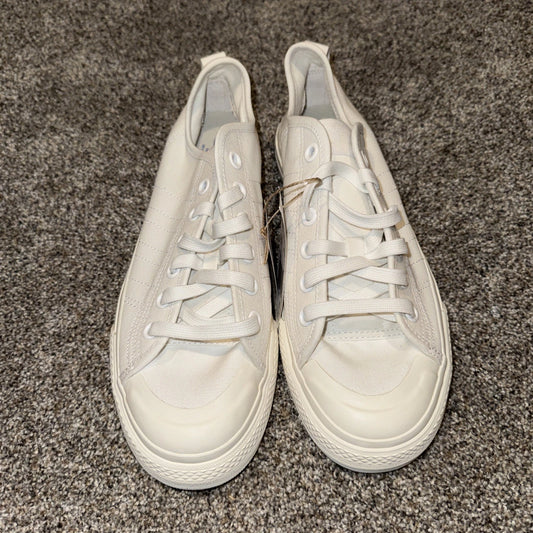 Size 8.5 Men’s- Adidas Nizza RF White
