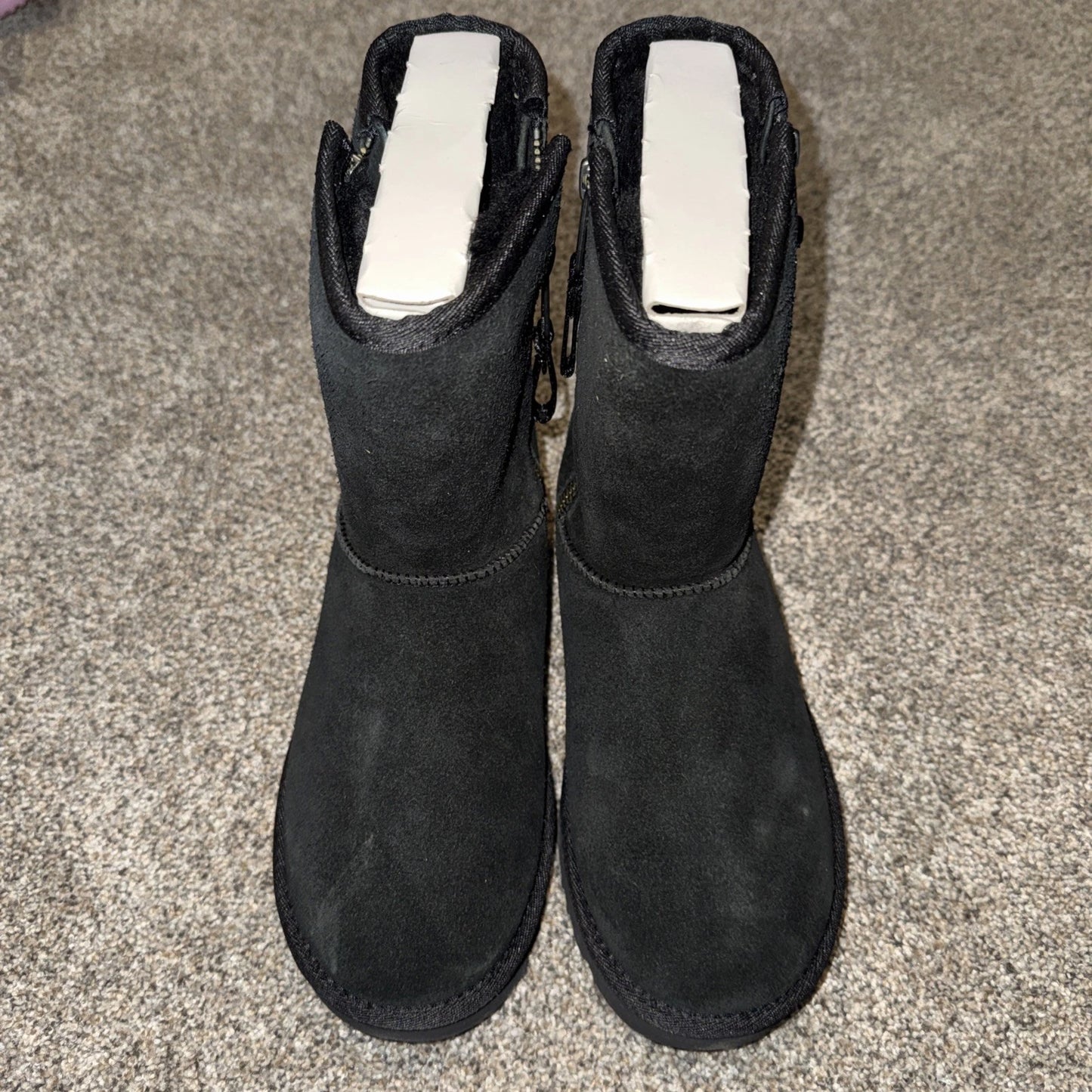Size 6 Women’s- UGG Classic Short Dual Zip II Black