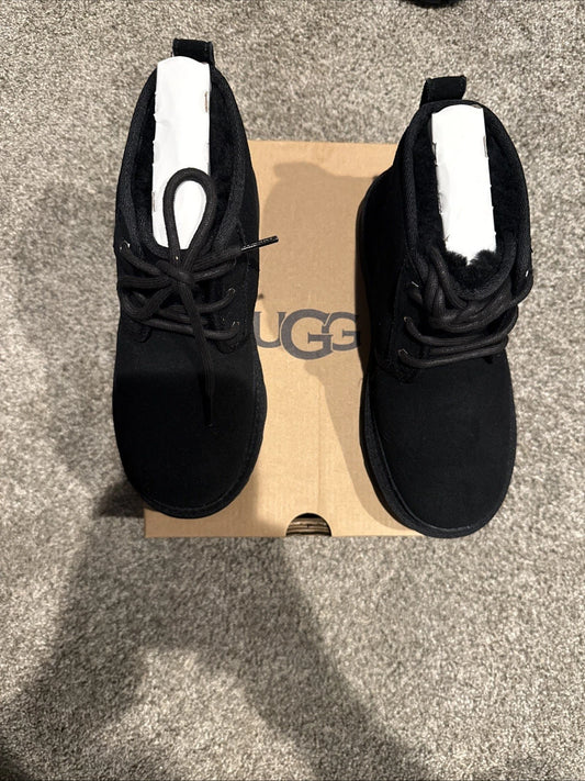 UGG Neumel II Unisex Kid Chukka Boot, Size 3 - Black (1017320K)