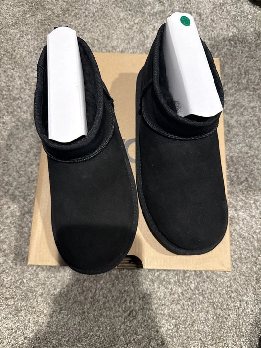 UGG Classic Ultra Mini Kids Boot, Size 4 - Black