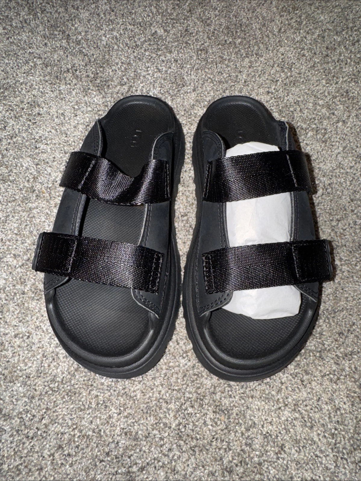 Size 3Y UGG Goldenglow Slide Black