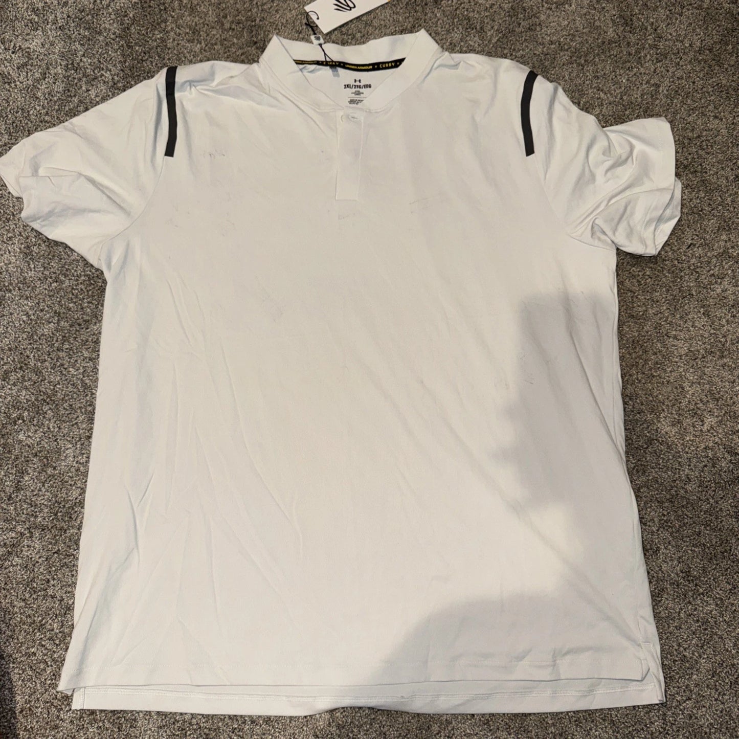 Men’s 2XL Under Armour Shirt- New With Imperfections