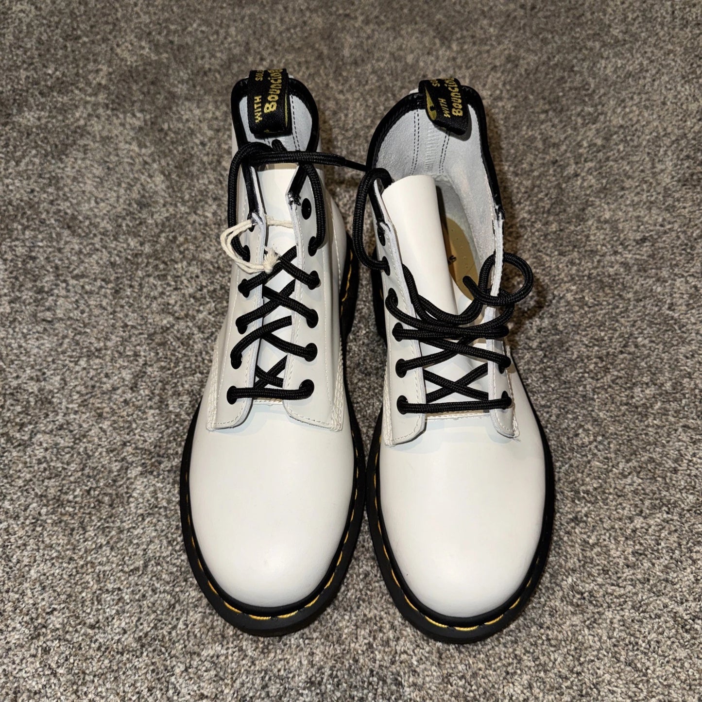 Size 6 Men’s- Dr. Martens Boots White
