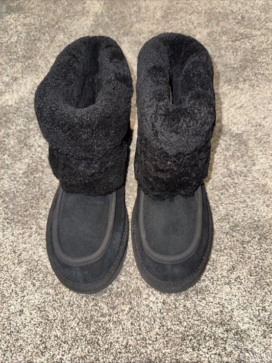 NEW WOMENS SIZE 8 BLACK UGG CLASSIC MINI BRAID SUEDE BOOTS 1148930