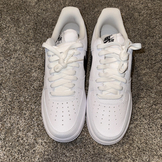 Size 7.5 Men’s- Nike Air Force 1 Low ‘07