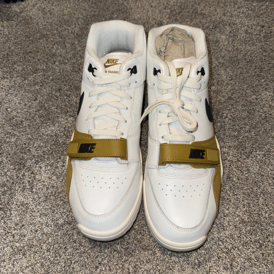 Size 12 Men’s- Nike Air Trainer 1 ESS- Damaged Box