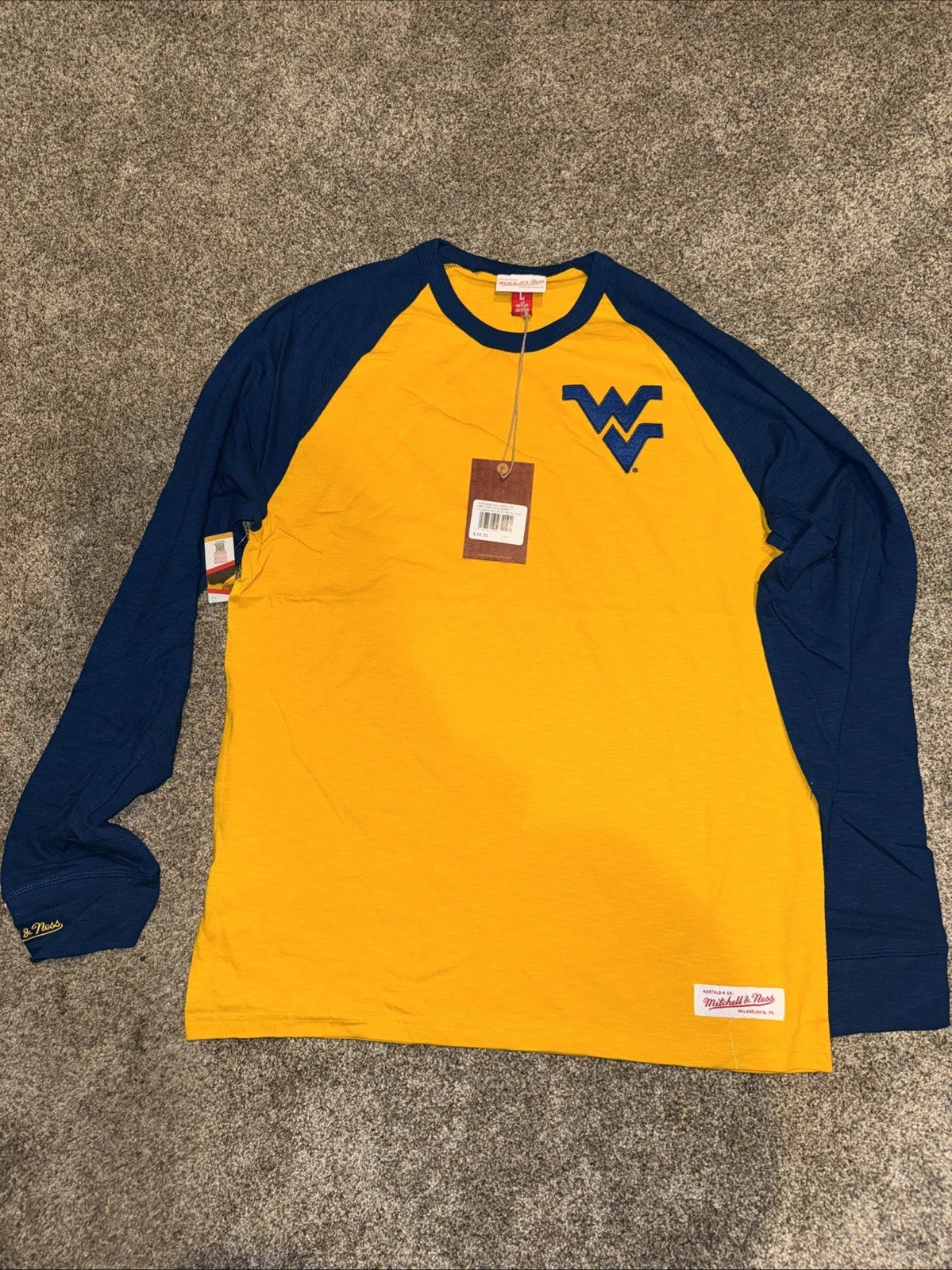 Mitchell & Ness West Virginia University T Shirt Yellow- Large Men’s