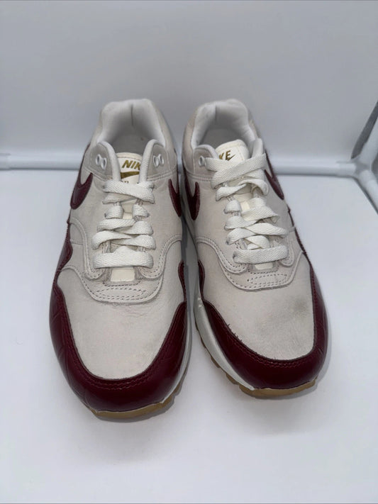 Size 6 Women’s -Nike Air Max 1 LX Team Red- Used