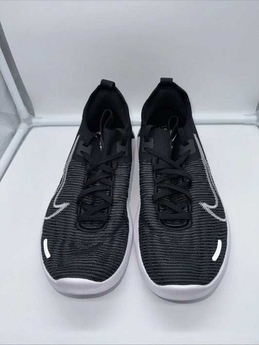 Size 7 Men’s- Nike Free RN Black- Replacement In Sole